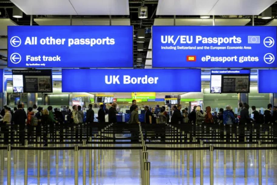 Opublikowano zasady podróży z Wielkiej Brytanii do UE obowiązujące po 1 stycznia 2021r.