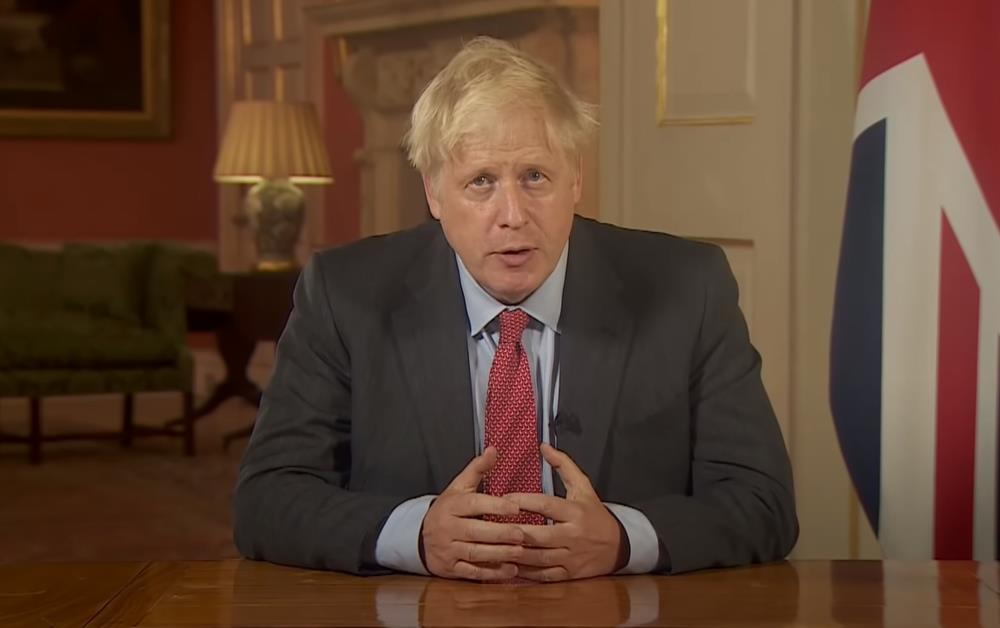 Surowsze kary, więcej policji na ulicach i wojsko do pomocy w respektowaniu restrykcji.  Boris Johnson wygłosił przemówienie do narodu