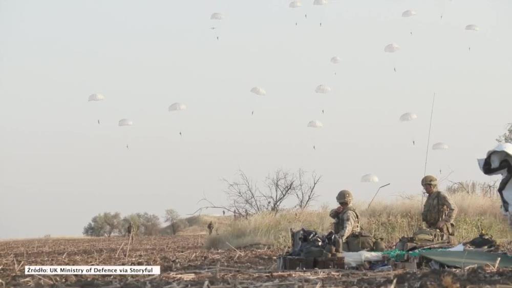 Ponad 200 brytyjskich spadochroniarzy wylądowało na poligonie w południowej Ukrainie