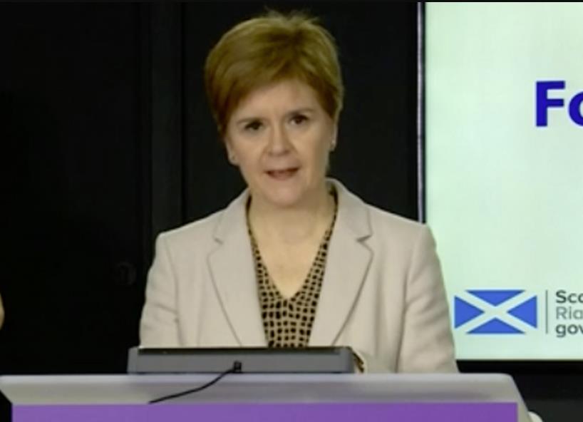 Premier Szkocji jutro ogłosi nowe restrykcje. Nie będzie całkowitego lockdownu