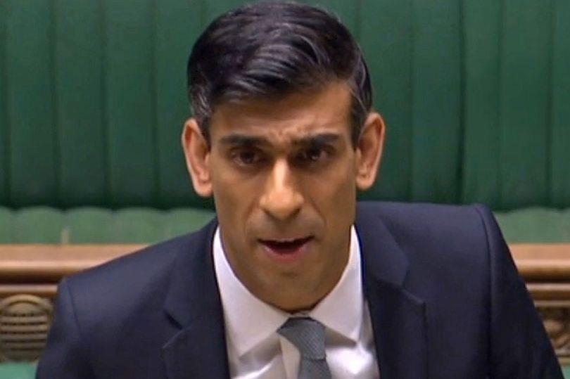 Tysiące Brytyjczyków otrzymają nawet 405 funtów miesięcznej podwyżki Universal Credit