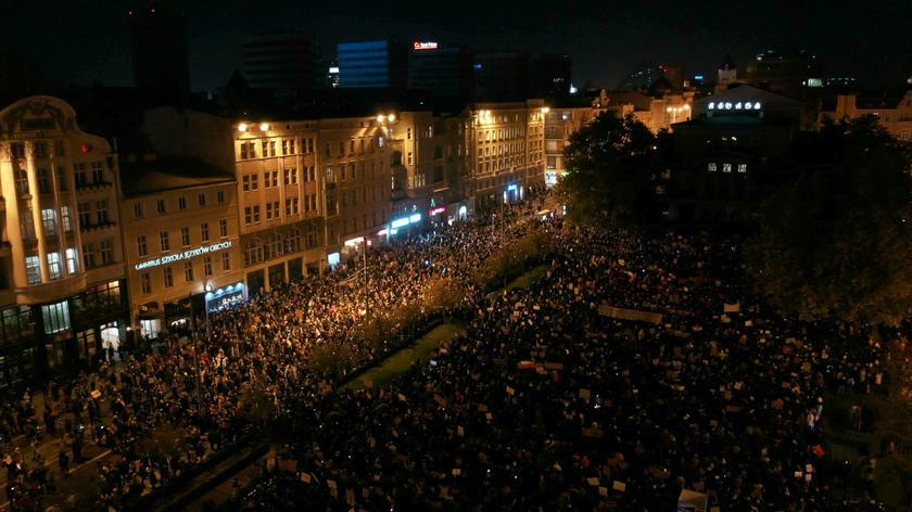 91 protestów w Polsce przeciwko wyrokowi TK w sprawie aborcji