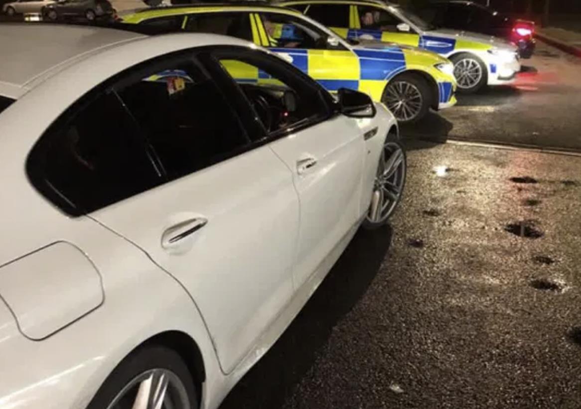 Kierowca zdobył 100 punktów karnych po tym, jak został złapany przez 32 fotoradary na M6