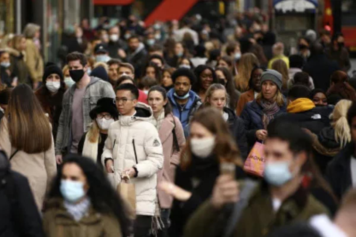 Londyn zostanie objęty 3 poziomem restrykcji? Według ekspertów powinno to się stać w  ciągu 48 godzin