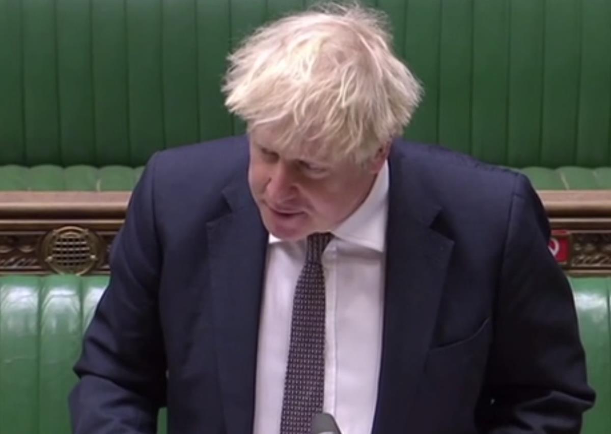 Restrykcje w święta zostaną złagodzone, pomimo ogromnego ryzyka wzrostu zakażeń