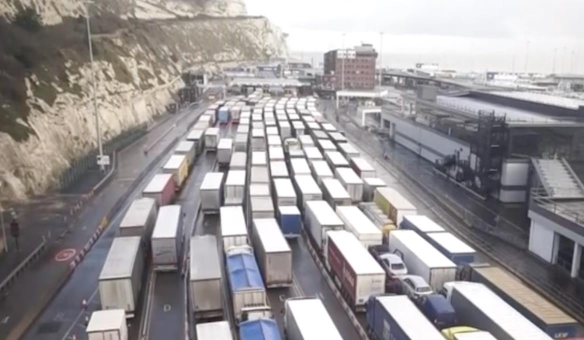 Francja otworzy granice, ale tylko dla tych, którzy uzyskają negatywny wynik testu na obecność koronawirusa