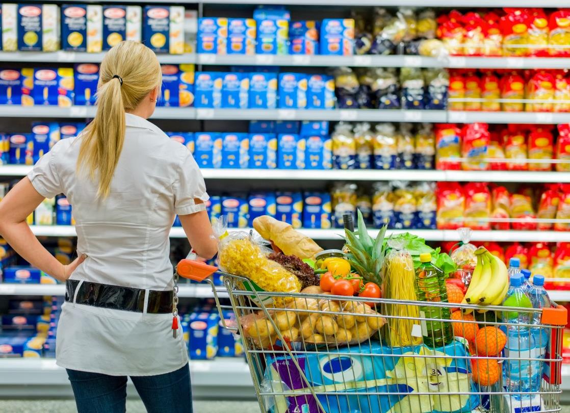 Ten supermarket został uznany za najtańszy w Wielkiej Brytanii, pokonując Aldi, Asdę i Morrisons...