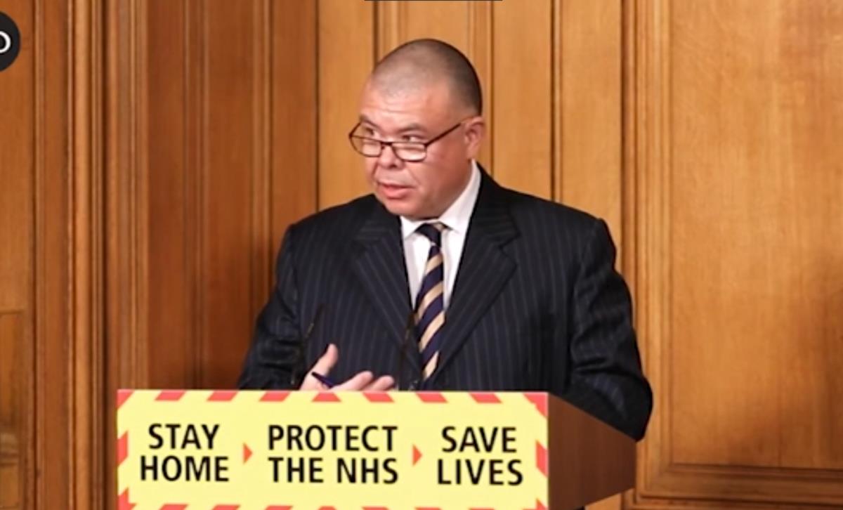 Mieszkańcy Wielkiej Brytanii powinni się wstrzymać z rezerwacją wakacji