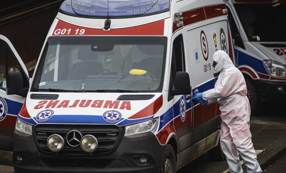 Brytyjska mutacja koronawirusa na Warmii i Mazurach. Wykryta w 16 z 24 przebadanych próbek