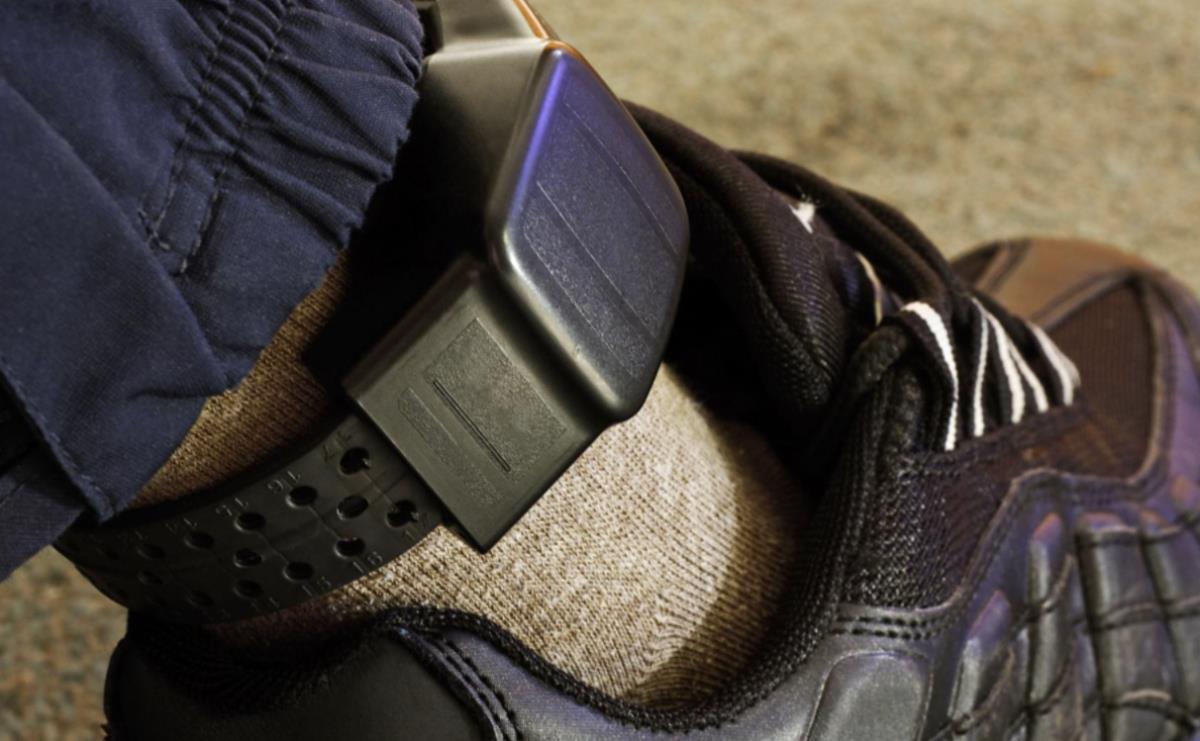 Włamywacze w Wielkiej Brytanii będą zmuszeni do noszenia lokalizatorów GPS