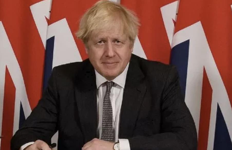 Johnson: Paszporty szczepionkowe tylko wtedy, gdy wszystkim zostanie zaoferowana szczepionka