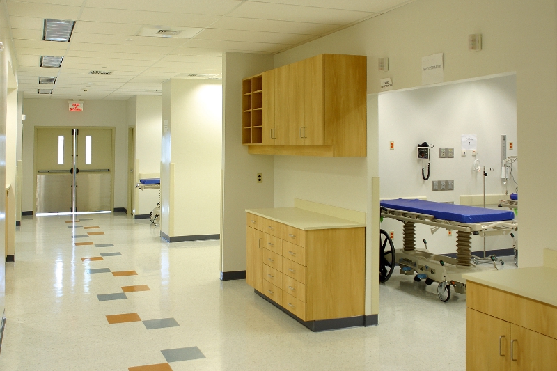 Niedopuszczalny stan szpitali Good Hope i Solihull