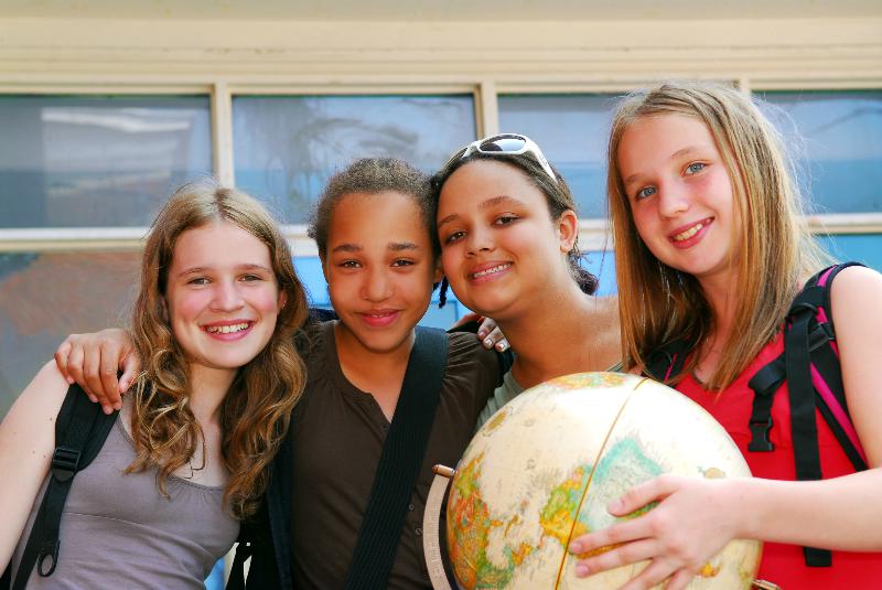 Rasista, homofob, bigot – brytyjskie szkoły tworzą czarną listę zachowań uczniów