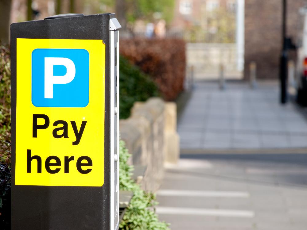 W przyszłym miesiącu wejdą w życie nowe przepisy dotyczące opłat parkingowych