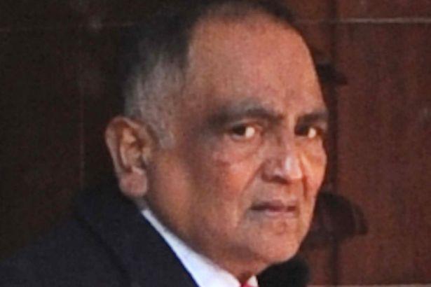 Lekarz filmował młode dziewczyny w Birmingham