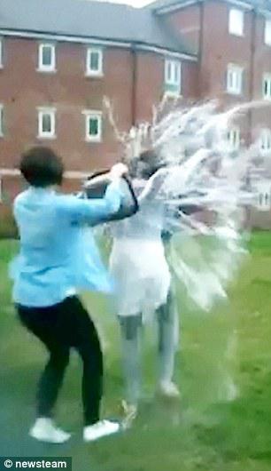 Do czego może doprowadzić Ice bucket challenge