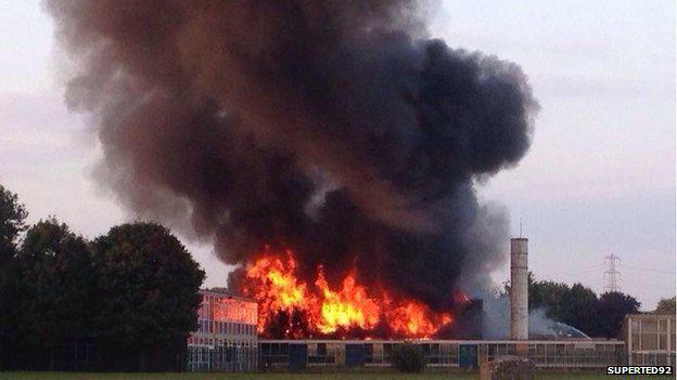 Wednesfield High School prawdopodobnie została podpalona