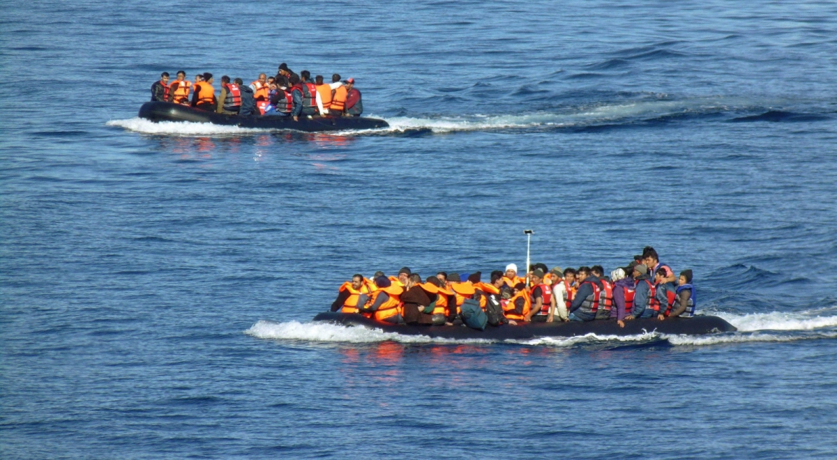 Dramatyczny wzrost liczby imigrantów i uchodźców przybywających do Europy