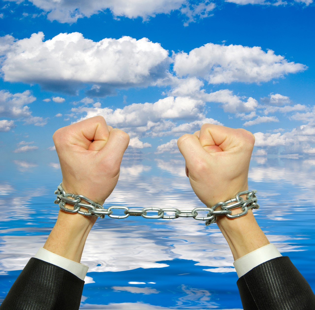 Trybunał orzekł, że imigranci nie mogą trafiać do więzienia za próby nielegalnego wjazdu do UK