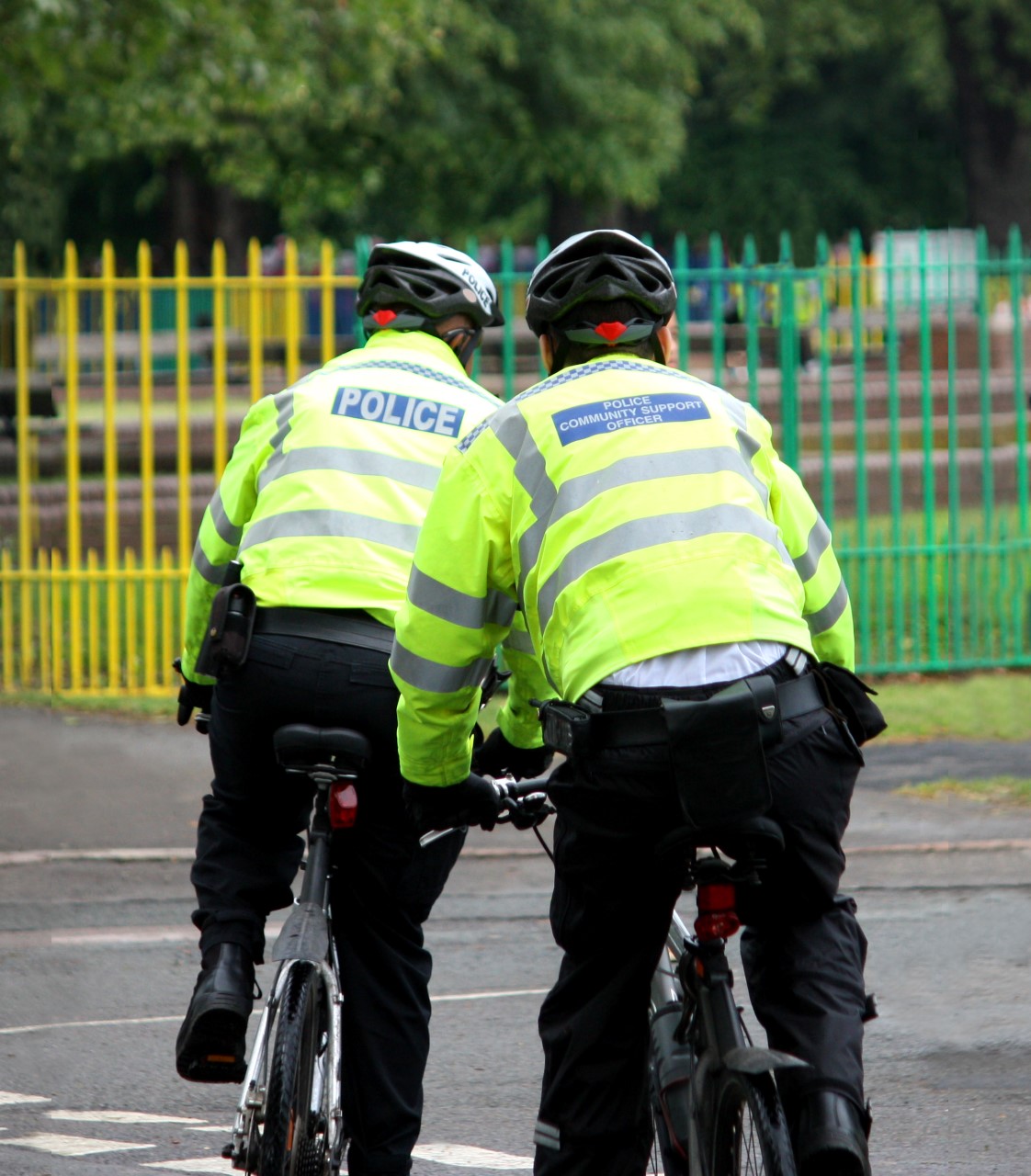 Osoby czarnoskóre częściej niż biali zatrzymywane przez policję z West Midlands