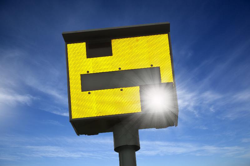 Kierowcy biją rekordy prędkości - fotoraday powrócą