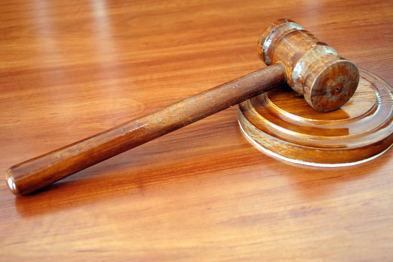 Landlord ukarany za nielegalne eksmitowanie rodziny z siódemką dzieci