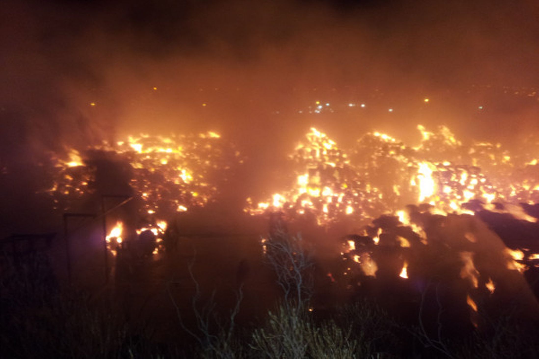 Spłonęła fabryka papieru