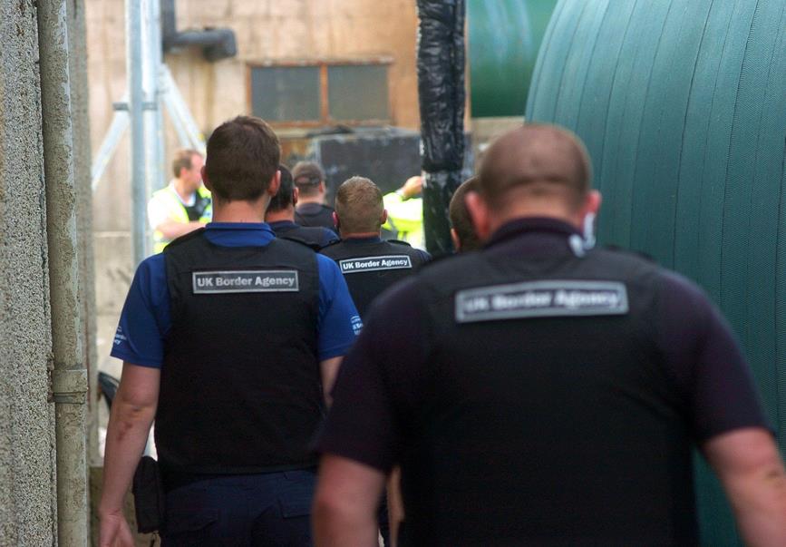 96 polskich przestępców wydalonych z Hampshire.