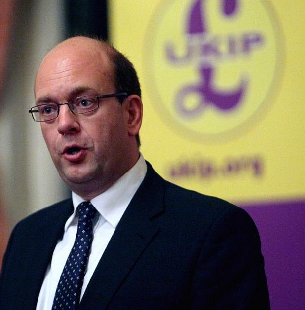 Imigranci powinni zostać wydaleni z UK