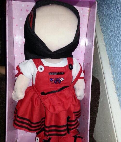 Lalki zgodne z zasadami islamu w brytyjskich sklepach