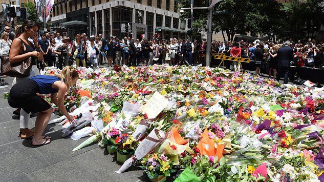 Szturm policji na kawiarnię w Sydney, trzy osoby nie żyją