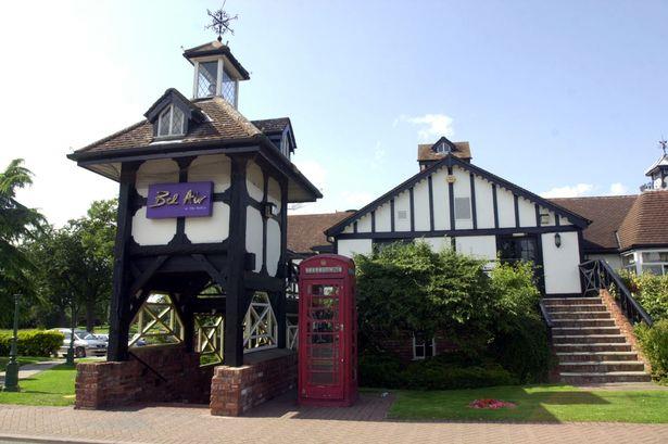 Sześć osób zranionych nożem podczas imprezy sylwestrowej w klubie w Sutton Coldfield