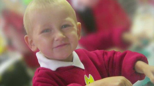 Nowy raport krytykujący postawę nauczycieli po śmierci Daniela Pełki