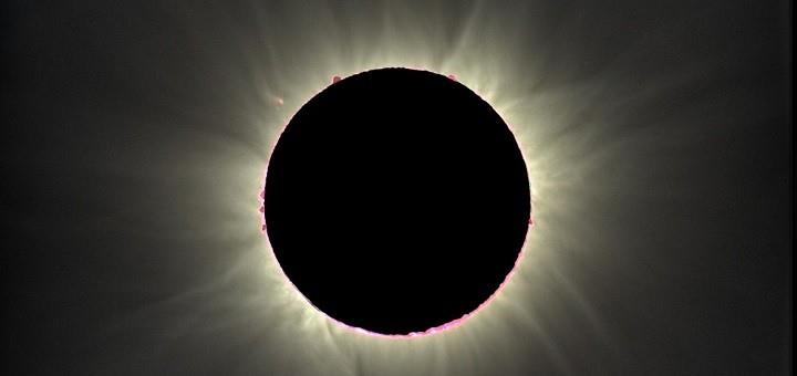 Naukowcy z Midlands ostrzegają by bez zabezpieczenia nie oglądać zaćmienia słońca