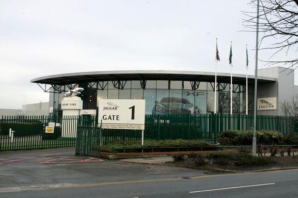 Muzułmanie skarżą się: Władze Jaguar Land Rover utrudniają im obchodzenie ramadanu