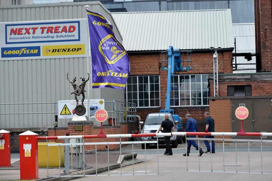 Goodyear, który likwiduje fabrykę w Wolverhampton zaoferował załodze inną pracę - w Meksyku