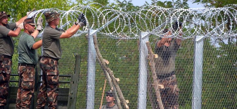 Węgry budują mur przeciw imigrantom.