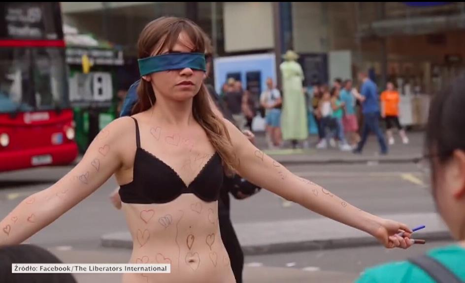 Rozebrała się na ulicy w słusznej sprawie