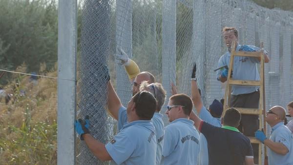 Węgierska policja aresztowała 16 osób za nielegalne przekroczenie granicy