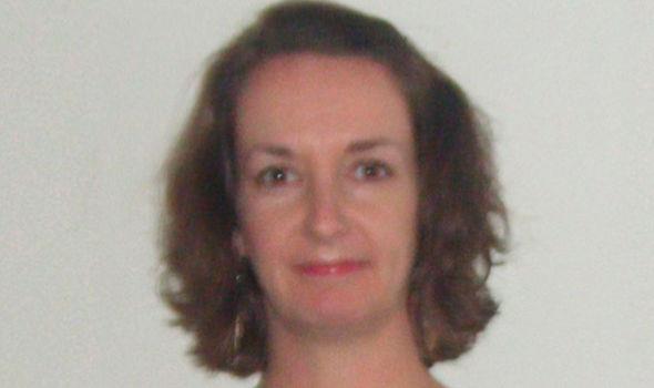 Brytyjska pielęgniarka wyleczona w styczniu z eboli ponownie trafiła do szpitala z objawami wirusa