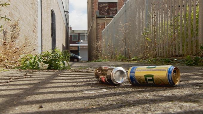 Hull ustawi wielojęzyczne znaki informujące o zakazie picia alkoholu na ulicach miasta