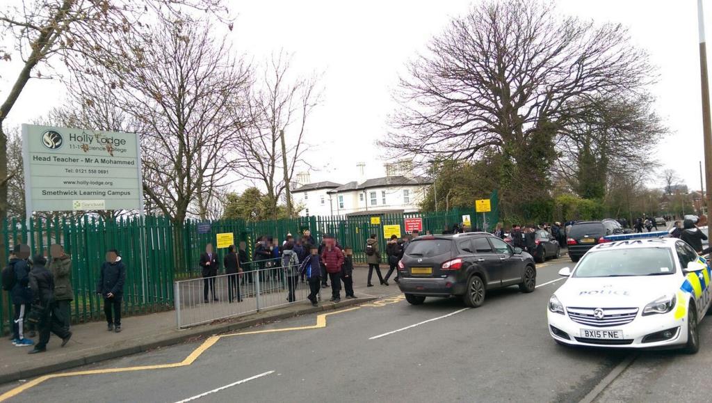 Rosyjska grupa przyznała się do odpowiedzialności za fałszywe alarmy bombowe w szkołach