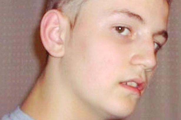 Nastolatkowie mogą trafić do więzienia za zdjęcie umieszczone na Facebook