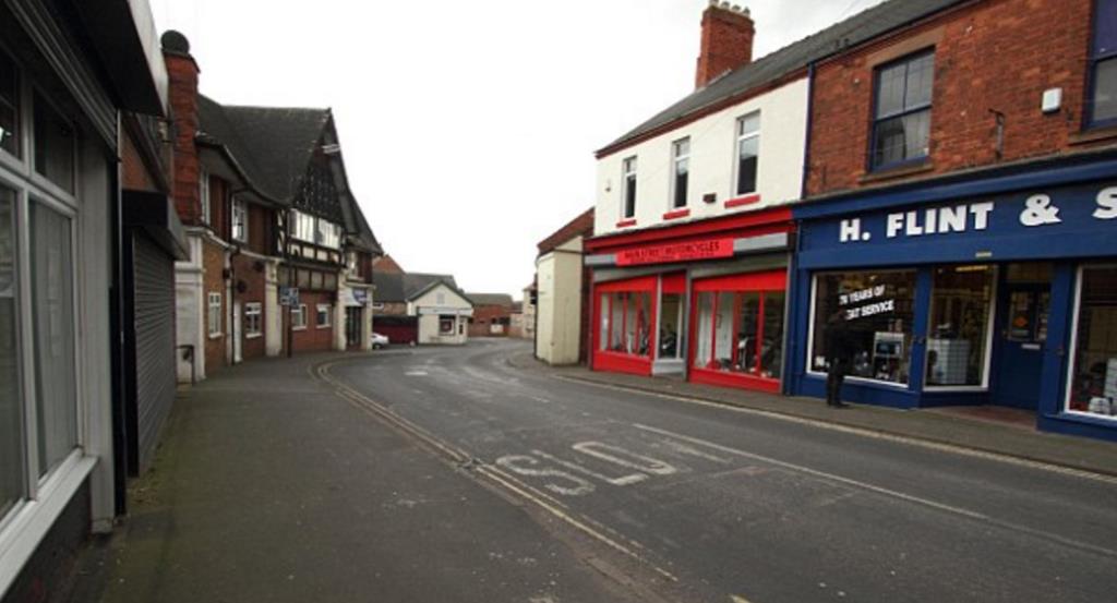 Policja chciała utrzymać w tajemnicy tożsamość Polaka skazanego za gwałt