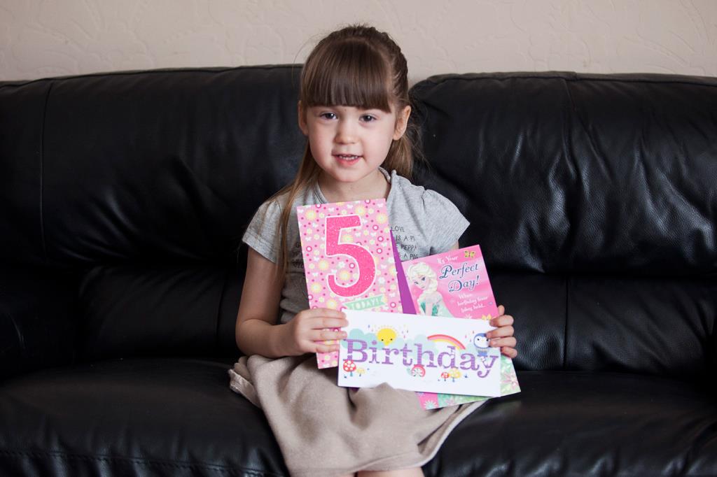 Czterolatka z Walsall cierpi na rzadką chorobę - może umrzeć, jeśli stanie się smutna