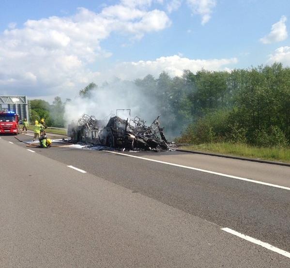 Pożar autobusu na M6