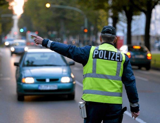 Trzej Syryjczycy zatrzymani, planowali zamach w Niemczech