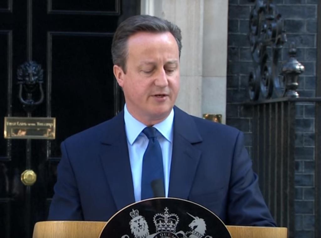 David Cameron podał się do dymisji