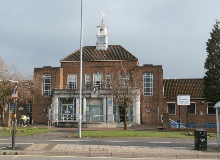 Basen w Northfield zamknięty, bo użytkownik zanieczyścił wodę