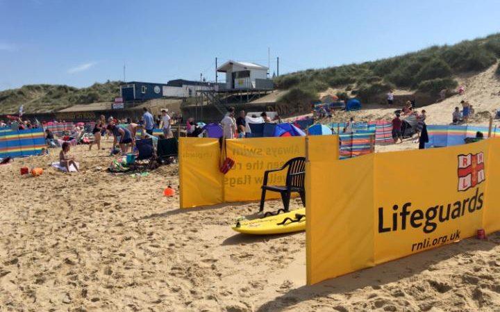 Polak utonął, bo wzywał pomocy po polsku